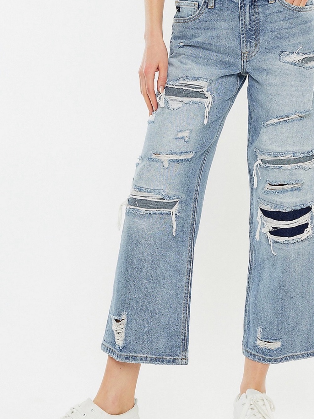 KanCan Light Blue Distressed Cropped Wide-Leg Jeans, Size 29